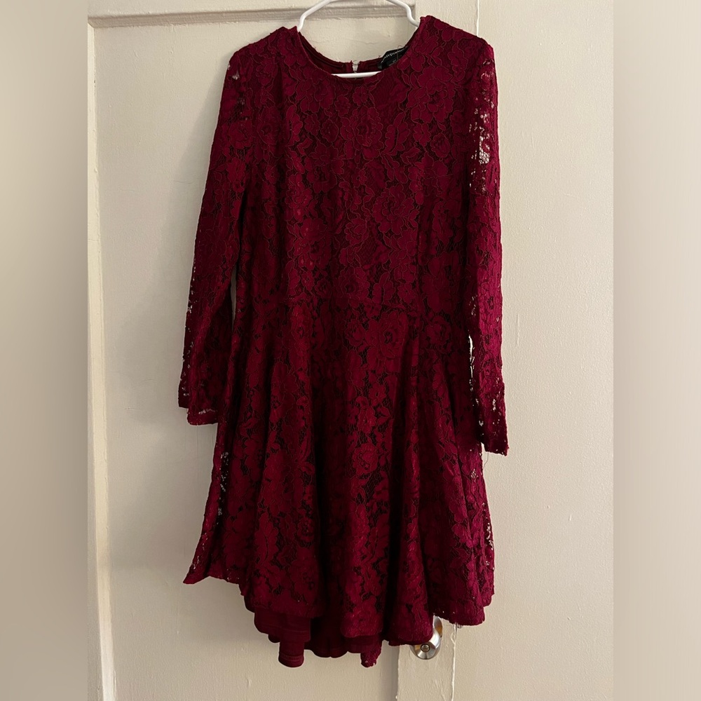 LACE DRESS - Plus size 14/16 Ashley Stewart